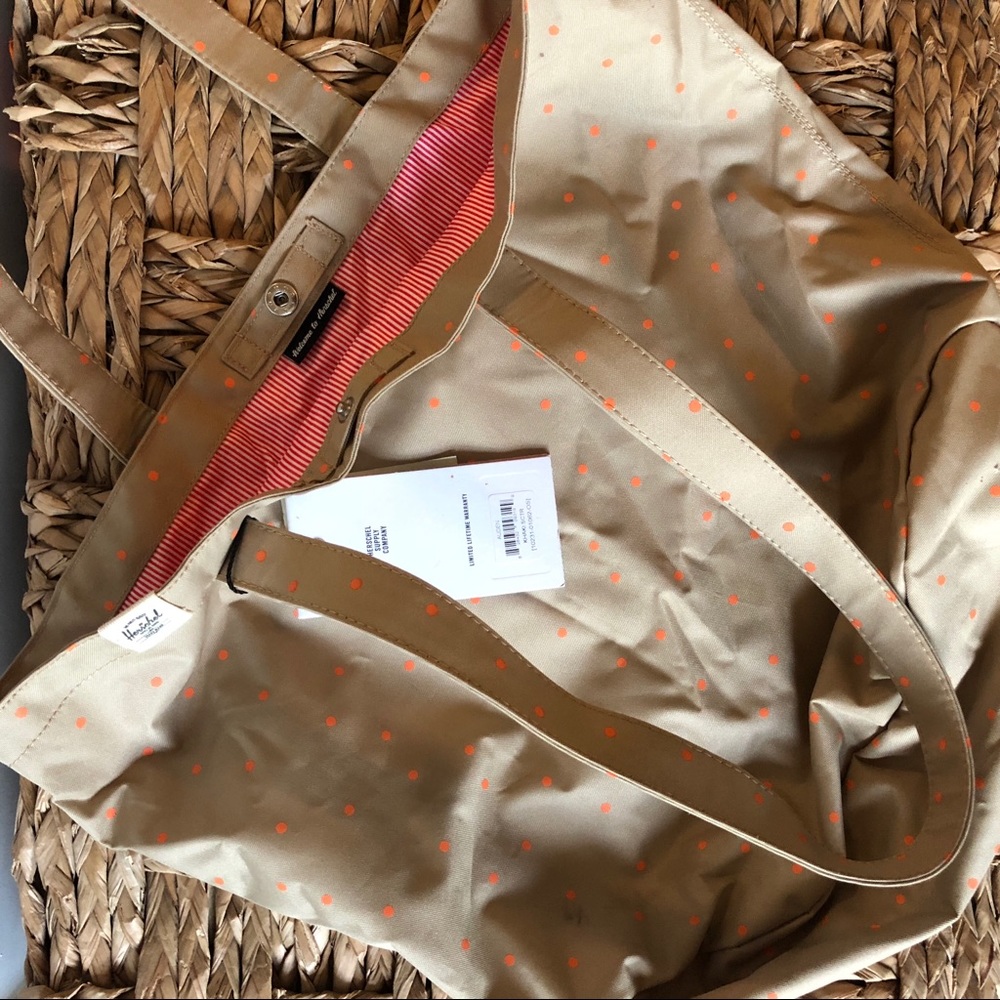 Herschel Supply Tote